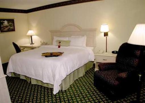 фото отеля Hampton Inn Jackson Pearl Airport