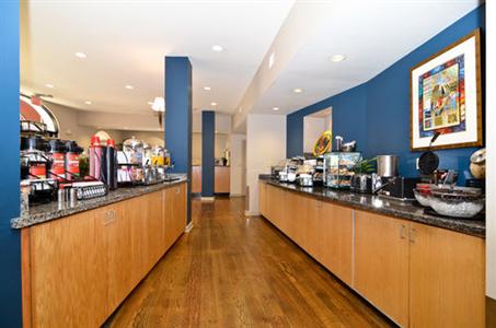 фото отеля BEST WESTERN PLUS St. Charles Inn