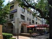 BEST WESTERN PLUS St. Charles Inn