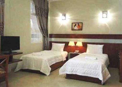фото отеля Golden Wind Hotel