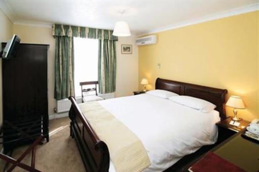 фото отеля BEST WESTERN Claydon Country House Hotel
