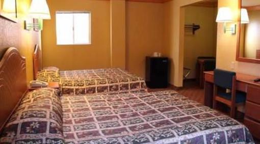фото отеля Vagabond Inn Executive Hollywood Los Angeles