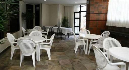 фото отеля Cheverny Apart Hotel