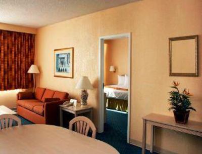 фото отеля Ramada Gateway Kissimmee
