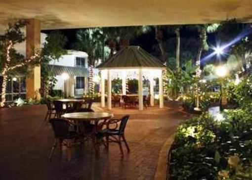 фото отеля Ramada Gateway Kissimmee