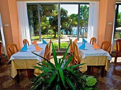 фото отеля Park Hotel Pula