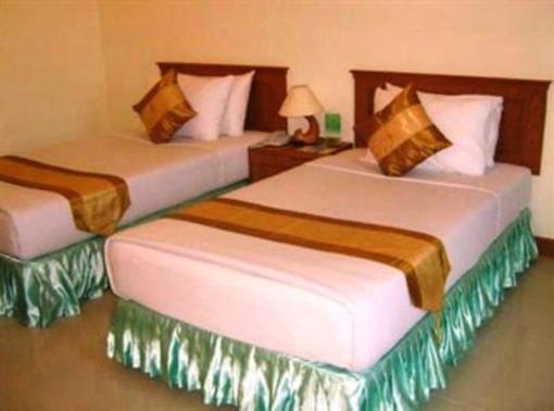 фото отеля Prompiman Hotel