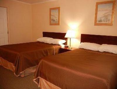 фото отеля Howard Johnson Inn Woodstock