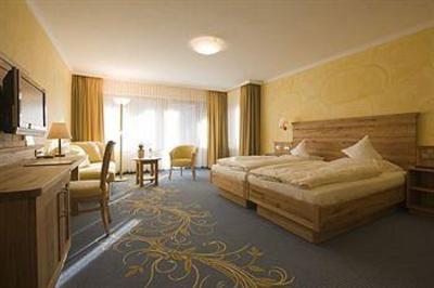 фото отеля Ringhotel Monch's Waldhotel