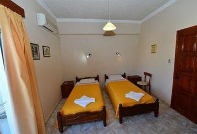 фото отеля Family Bikakis Apartments Kissamos