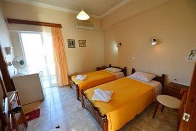 фото отеля Family Bikakis Apartments Kissamos