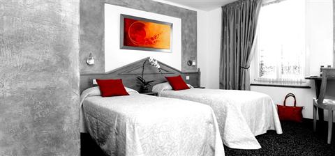 фото отеля Ecole Centrale Hotel Paris