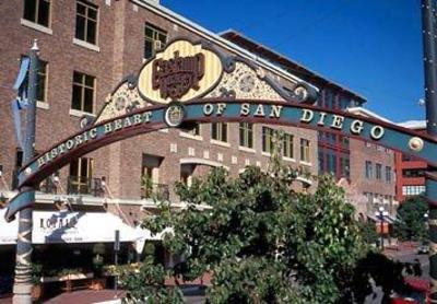 фото отеля Courtyard San Diego Central