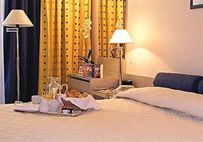 фото отеля The Park Hotel Piraeus