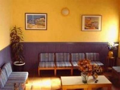 фото отеля Hotel Du Port Canet-en-Roussillon