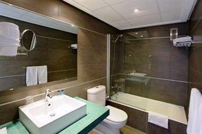 фото отеля Aparthotel THB Sa Coma Platja