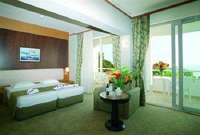 фото отеля Maritim Hotel Club Alantur