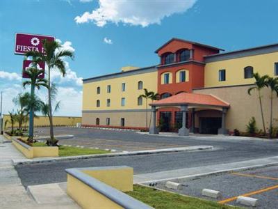 фото отеля Fiesta Inn Colima