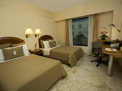 фото отеля Fiesta Inn Colima