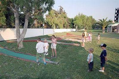 фото отеля Doreta Beach Resort Petaloudes