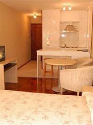 фото отеля Apartamentos Residencial Portazgo
