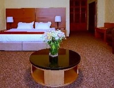 фото отеля Grand Admiral Club Irpin