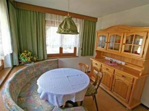 фото отеля Holiday House Lina