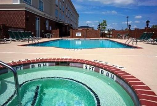 фото отеля Holiday Inn Statesboro South