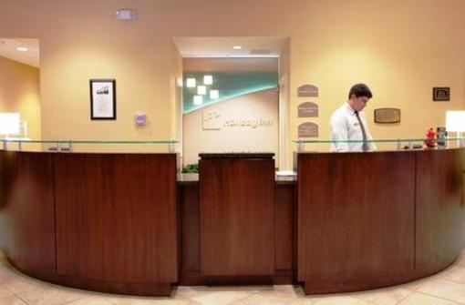 фото отеля Holiday Inn Statesboro South