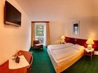 фото отеля Hotel Zur Post Illmitz