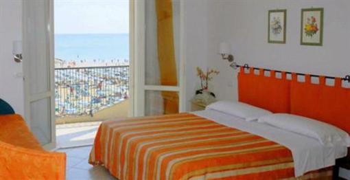 фото отеля Ambasciatori Hotel Misano Adriatico