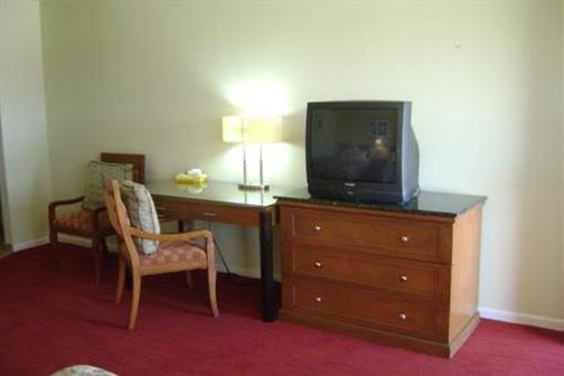 фото отеля Countryside Inn Sealy