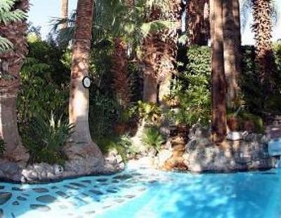 фото отеля Two Bunch Palms Resort Desert Hot Springs