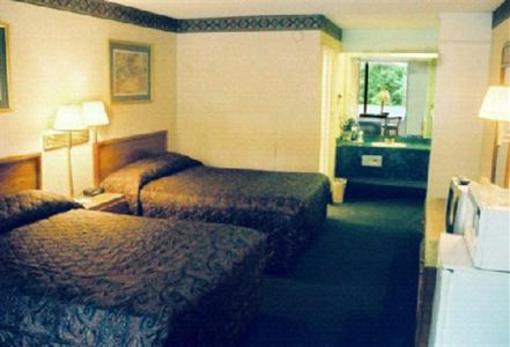 фото отеля Cambridge Plaza Hotel