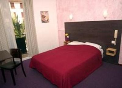 фото отеля Hotel Merea La Londe-les-Maures