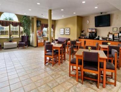 фото отеля GuestHouse Inn & Suites Elma