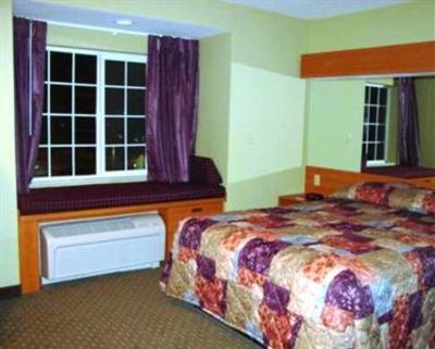 фото отеля GuestHouse Inn & Suites Elma