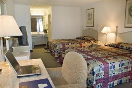 фото отеля Best Way Inn Madison (Indiana)