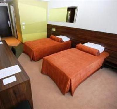 фото отеля Globall Football Park & Sporthotel Telki