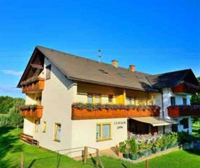 фото отеля Erlebnisbauernhof Urak