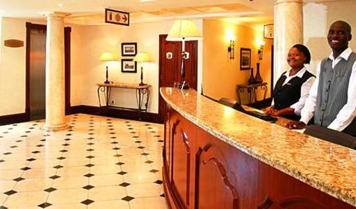 фото отеля Southern Sun Hemingways Hotel East London