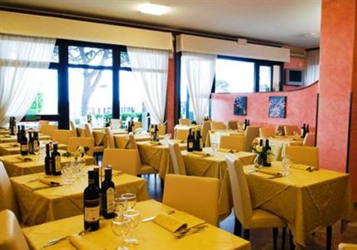 фото отеля Luna Hotel Lignano Sabbiadoro