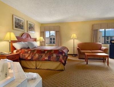 фото отеля Baymont Inn La Grange