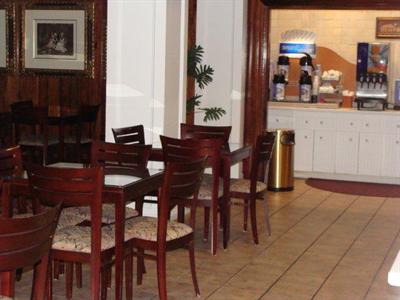фото отеля Holiday Inn Express Wallace