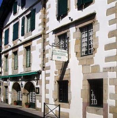 фото отеля Hotel Arocena Saint-Pee-sur-Nivelle