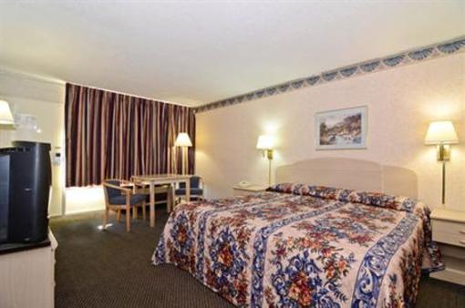 фото отеля Americas Best Value Inn Sanford (North Carolina)