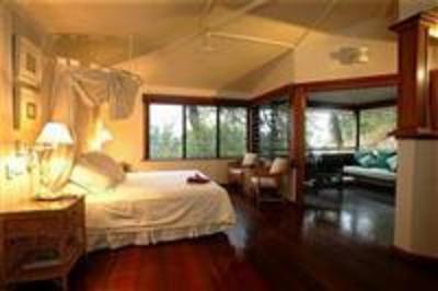 фото отеля Bloomfield Lodge Cairns Cape Tribulation