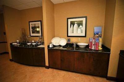 фото отеля Hampton Inn Crossville