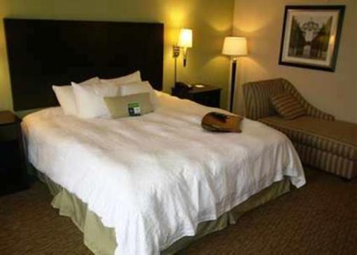 фото отеля Hampton Inn Crossville