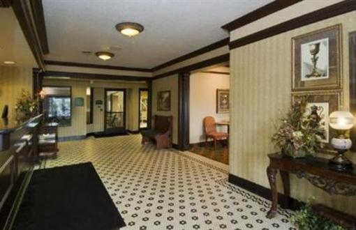 фото отеля Holiday Inn Express Marshall